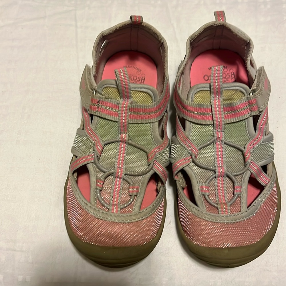 Water shoes